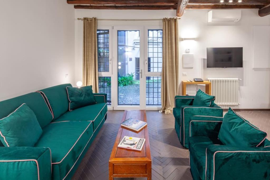 ローマCasa Annamaria Al Pantheonアパートメント エクステリア 写真